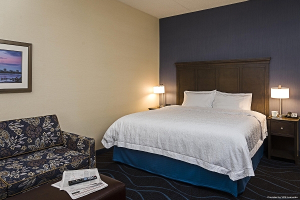 Hampton Inn by Hilton Ottawa Airport ON CN